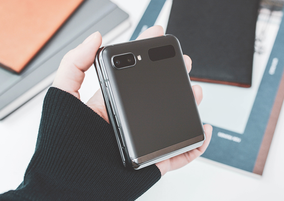 갤럭시Z플립5G, Z플립, 갤럭시플립, 폴더블