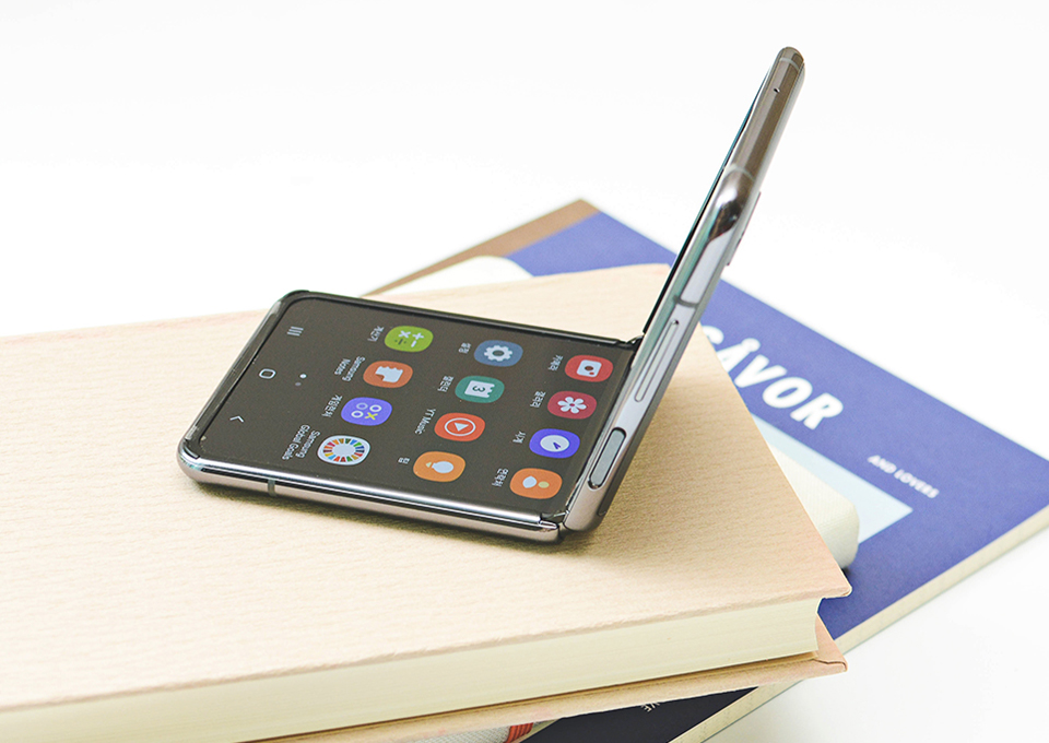 갤럭시Z플립5G, Z플립, 갤럭시플립, 폴더블