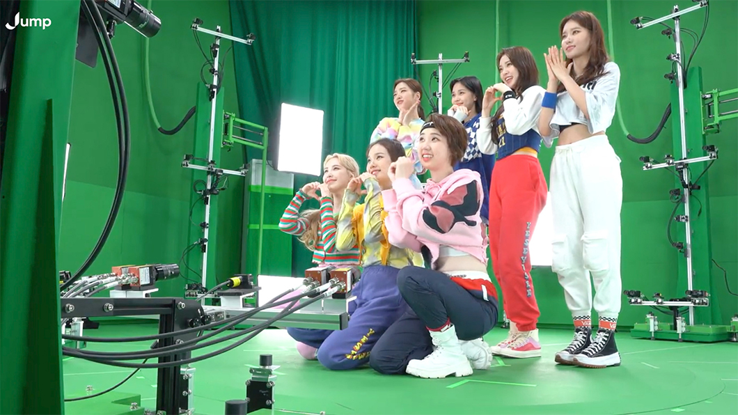 K팝, 메타버스, 메타버스뮤직비디오, 메타버스콘서트, 메타버스팬미팅, 위클리