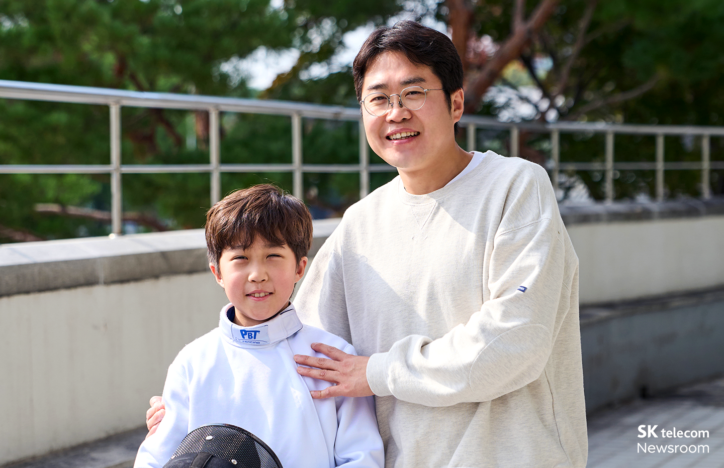 에뻬 초등부 1∙2학년 8강에 오른 뒤 인터뷰하는 강도현 군과 아버지 강성구 님.